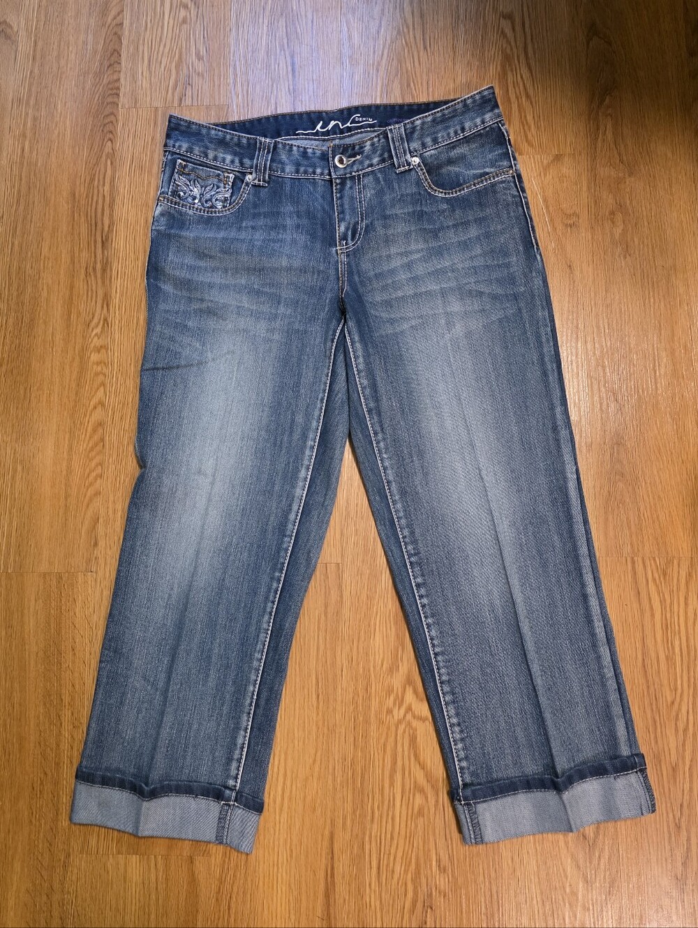INC International Concepts Blue Denim Capri Jeans Size 10 Curvy Fit